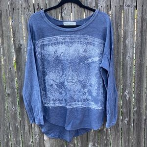 Urban Outfitters Quarter Sleeve Top
